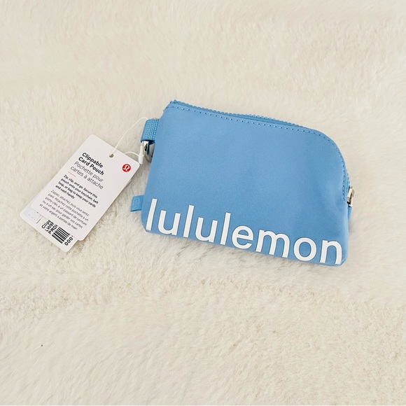 Lululemon Blue Clippable Card Pouch - Picture 4 of 9